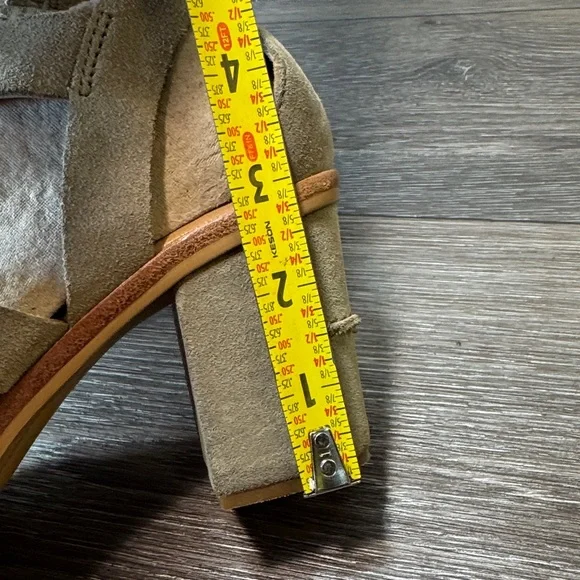 UGG Stylish green/Tan suede/leather Sandals size 7.5 (j151) - Picture 5 of 14